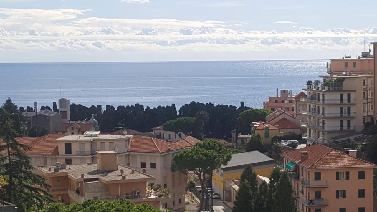 Appartamento Vista Mare Stella Marina 산레모 외부 사진