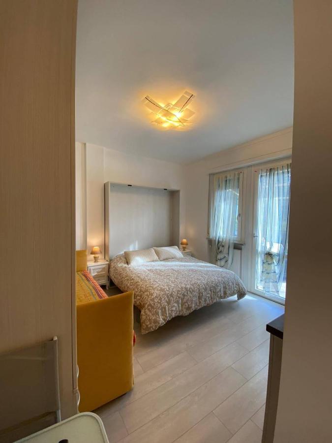 Appartamento Vista Mare Stella Marina 산레모 외부 사진