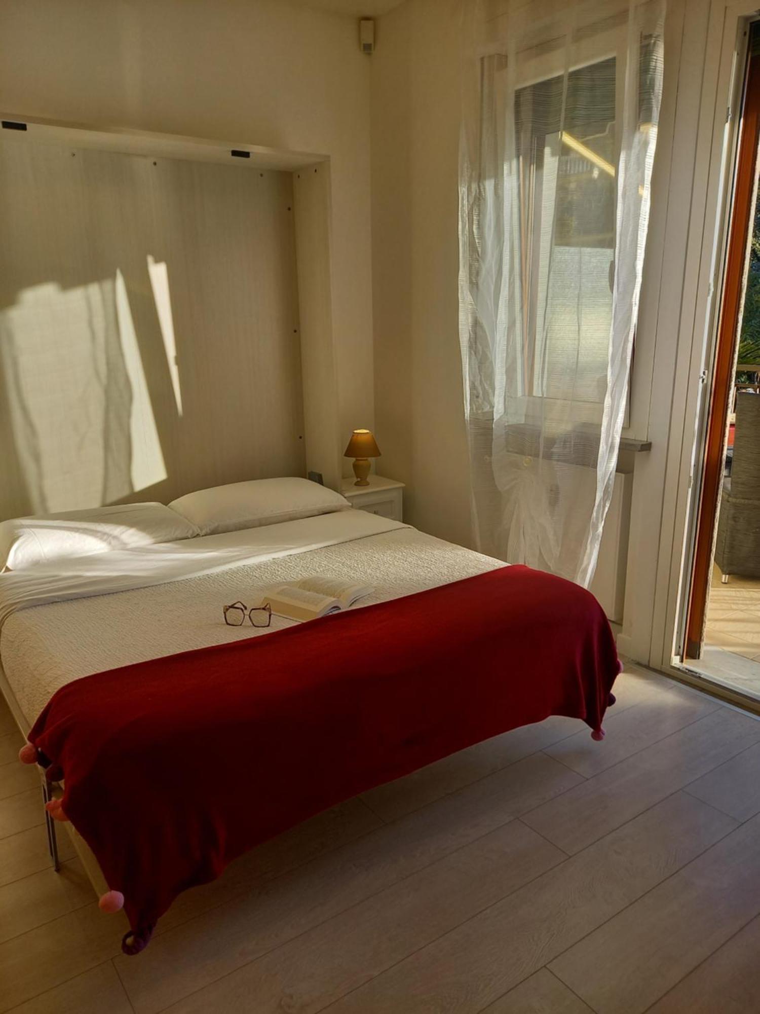 Appartamento Vista Mare Stella Marina 산레모 외부 사진