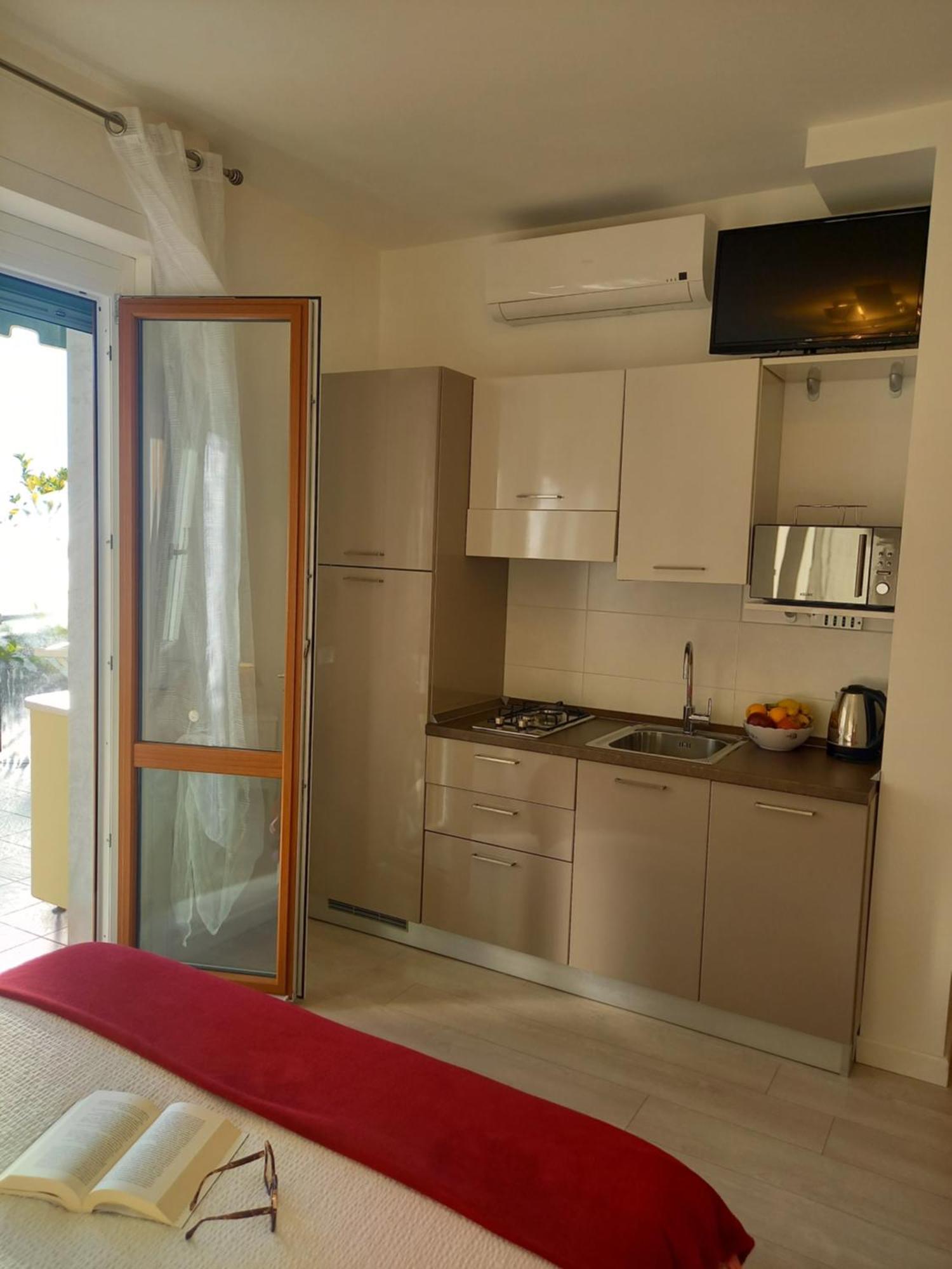 Appartamento Vista Mare Stella Marina 산레모 외부 사진